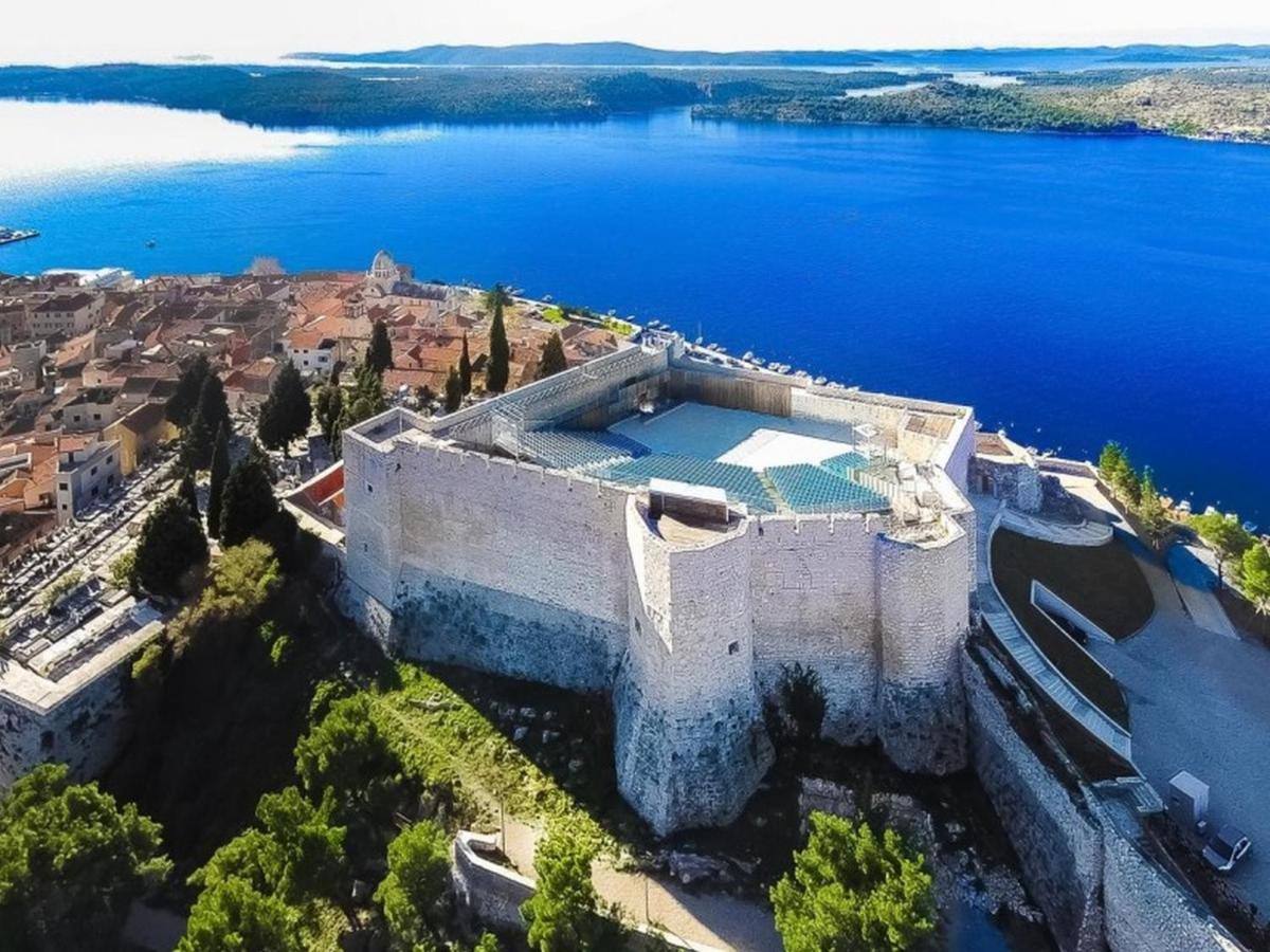 House Kuna Bristane Εξωτερικό φωτογραφία